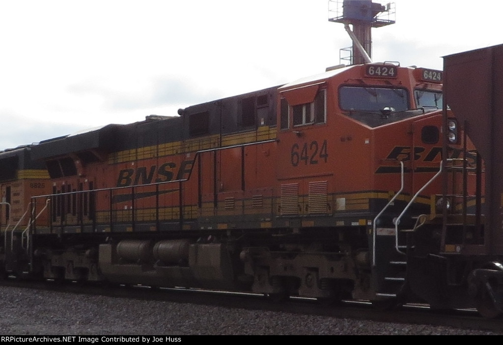 BNSF 6424